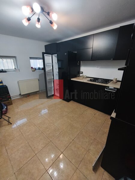 Giulesti, casa vanzare 4 camere,