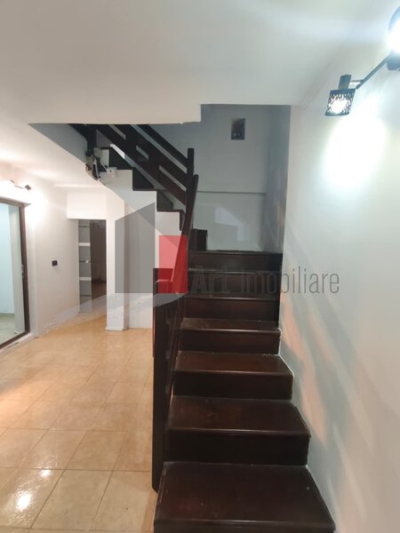 Giulesti, casa vanzare 4 camere,